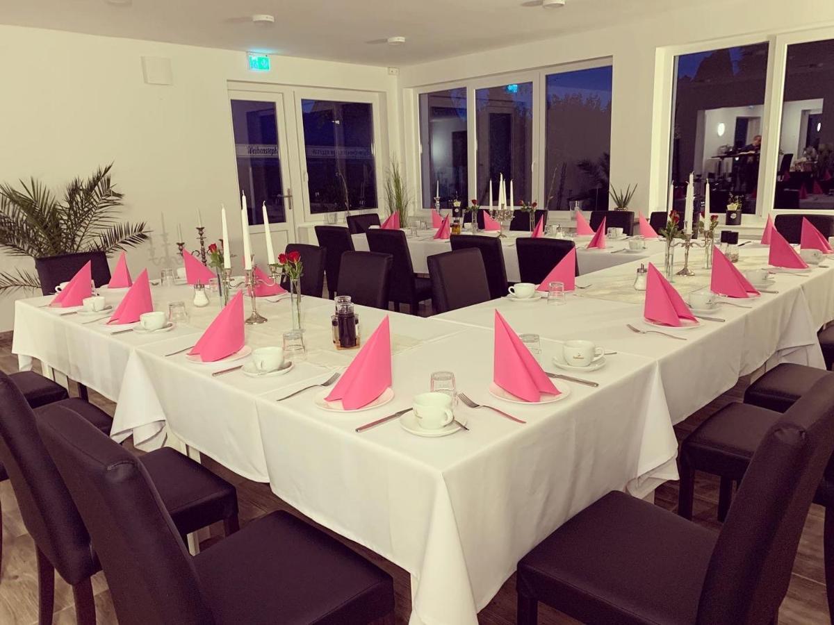 Hotel & Restaurant Rosenhof 伯根 外观 照片